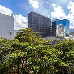 Conforto Em Ipanema - 2 Quadras Da Praia - Vp604 Z1